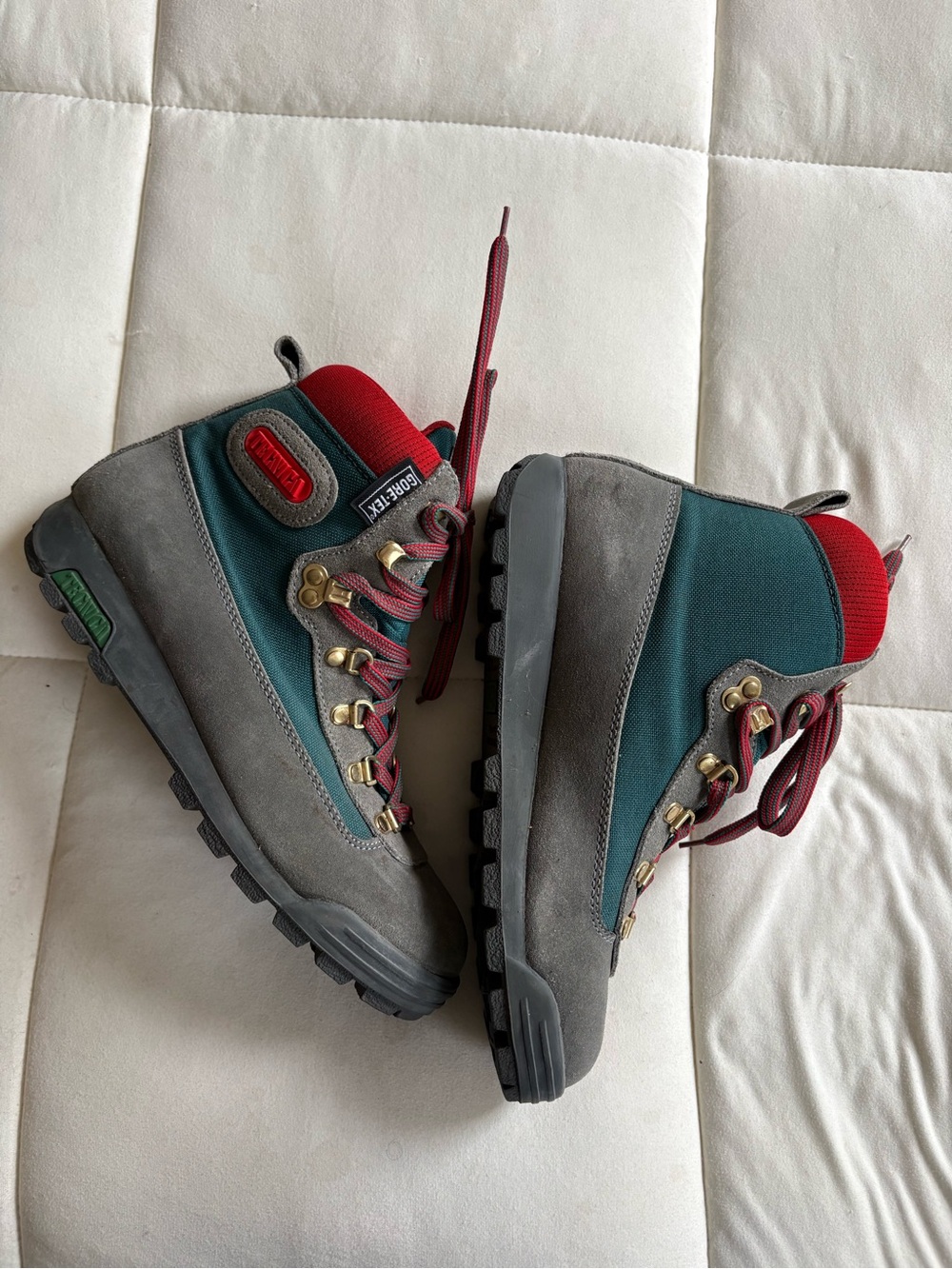 Vintage Tecnica Women’s Gore-Tex Trekking Boot in Teal with Red Accents